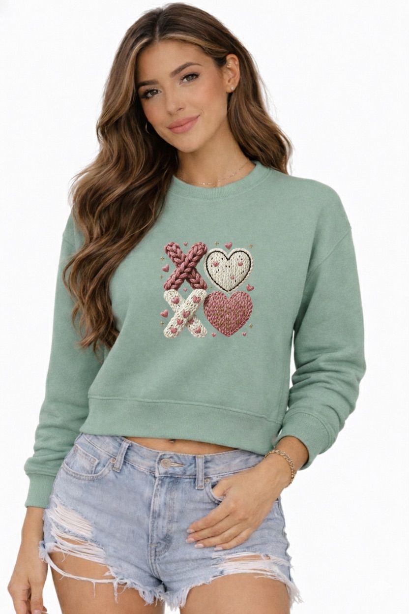 XO Cropped Crew Sweatshirt – Valentine’s Collection Exclusive Drop